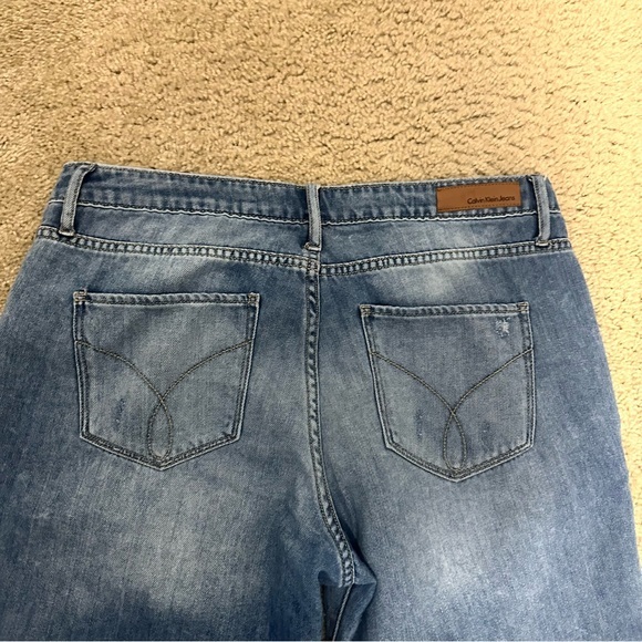 Calvin Klein‎ Distressed Boyfriend Jeans Size 12 (31 waist) VGUC - Picture 7 of 15